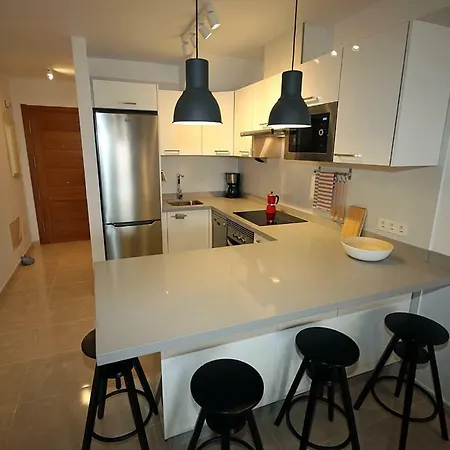 La Perla - Penthouse Living, Private Roof Terrace, Pool, Parking, Wifi Appartamento
